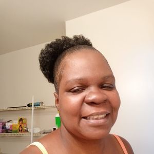 Meet your Posher, Towana